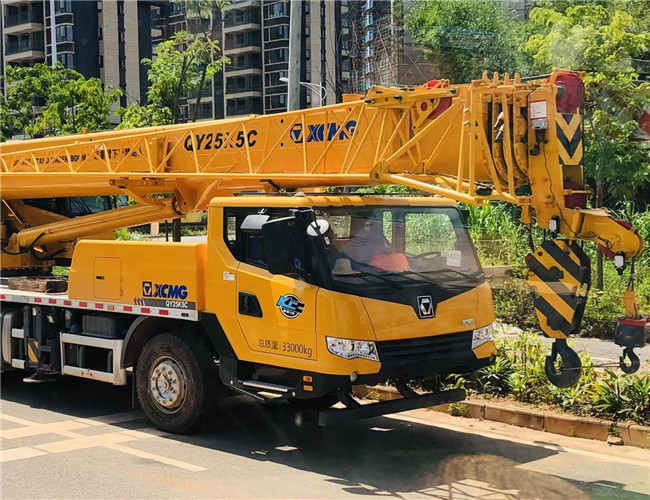 潜江市大件设备吊装租赁吊车